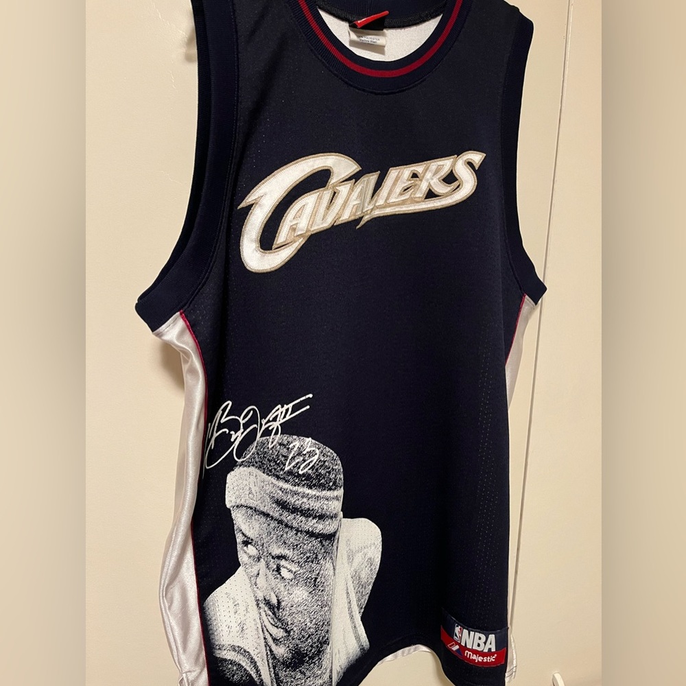 Majestic Lebron James Cavaliers large jersey.